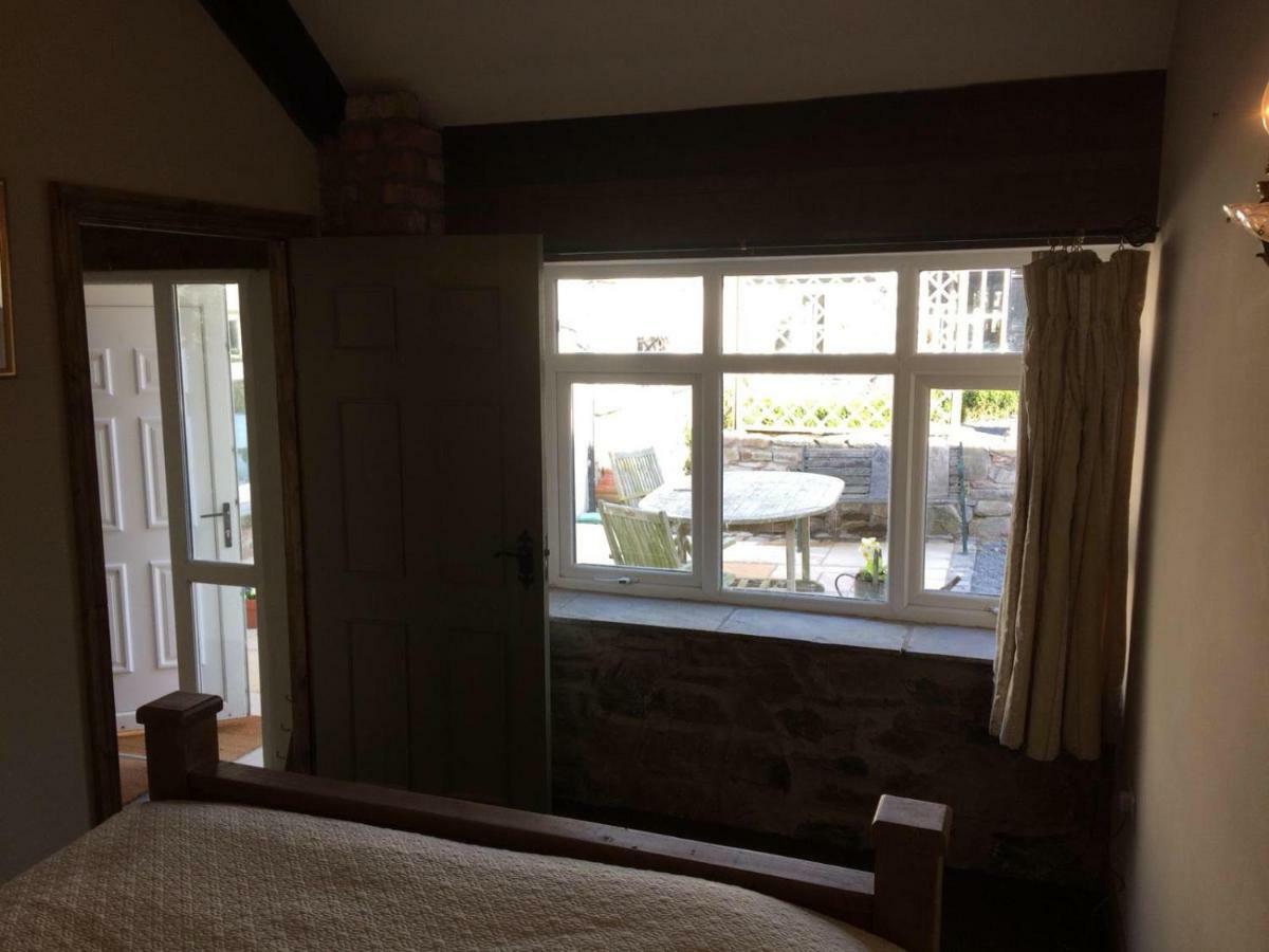 Tracey'S Farmhouse Cottage Belfast Eksteriør bilde