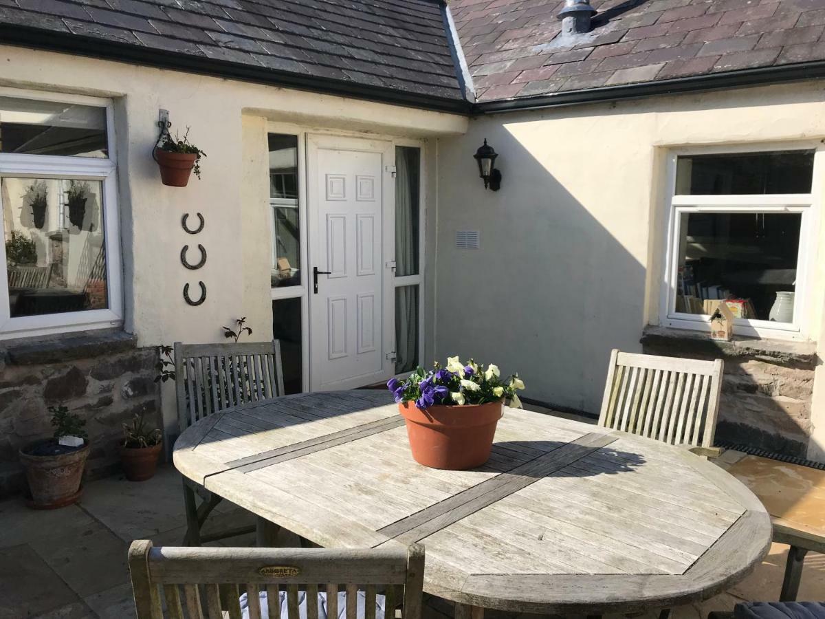 Tracey'S Farmhouse Cottage Belfast Eksteriør bilde